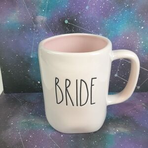 🔥Rae Dunn Artisan Collection by Magenta Bride mug